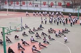 球队抓住每一个反击机会