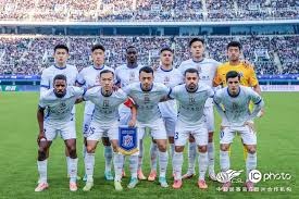 和科比女儿约会，帅哥曝光，长得像科比，曾效力湖人，瓦妮莎支持